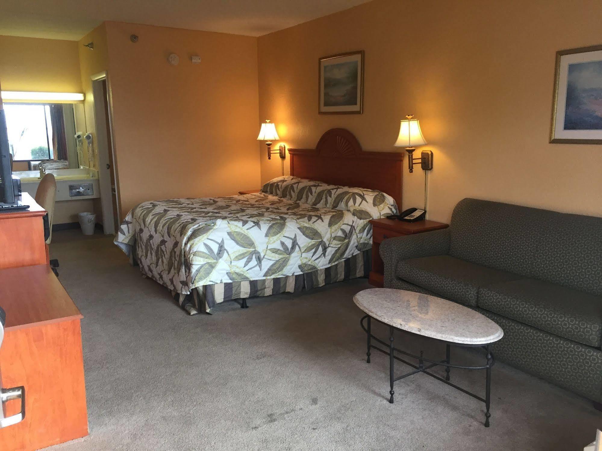 Travel Inn - Lugoff Екстер'єр фото