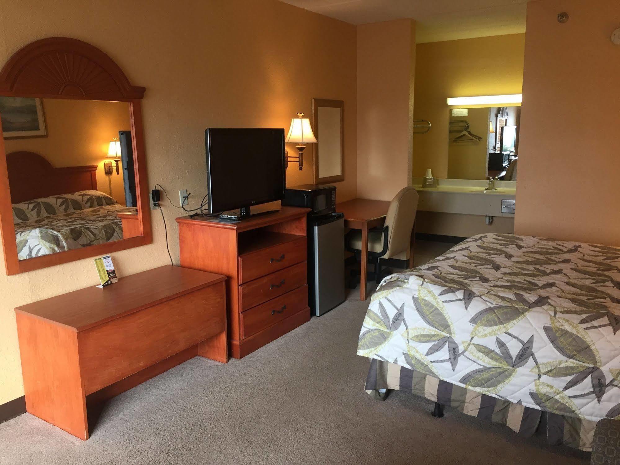 Travel Inn - Lugoff Екстер'єр фото